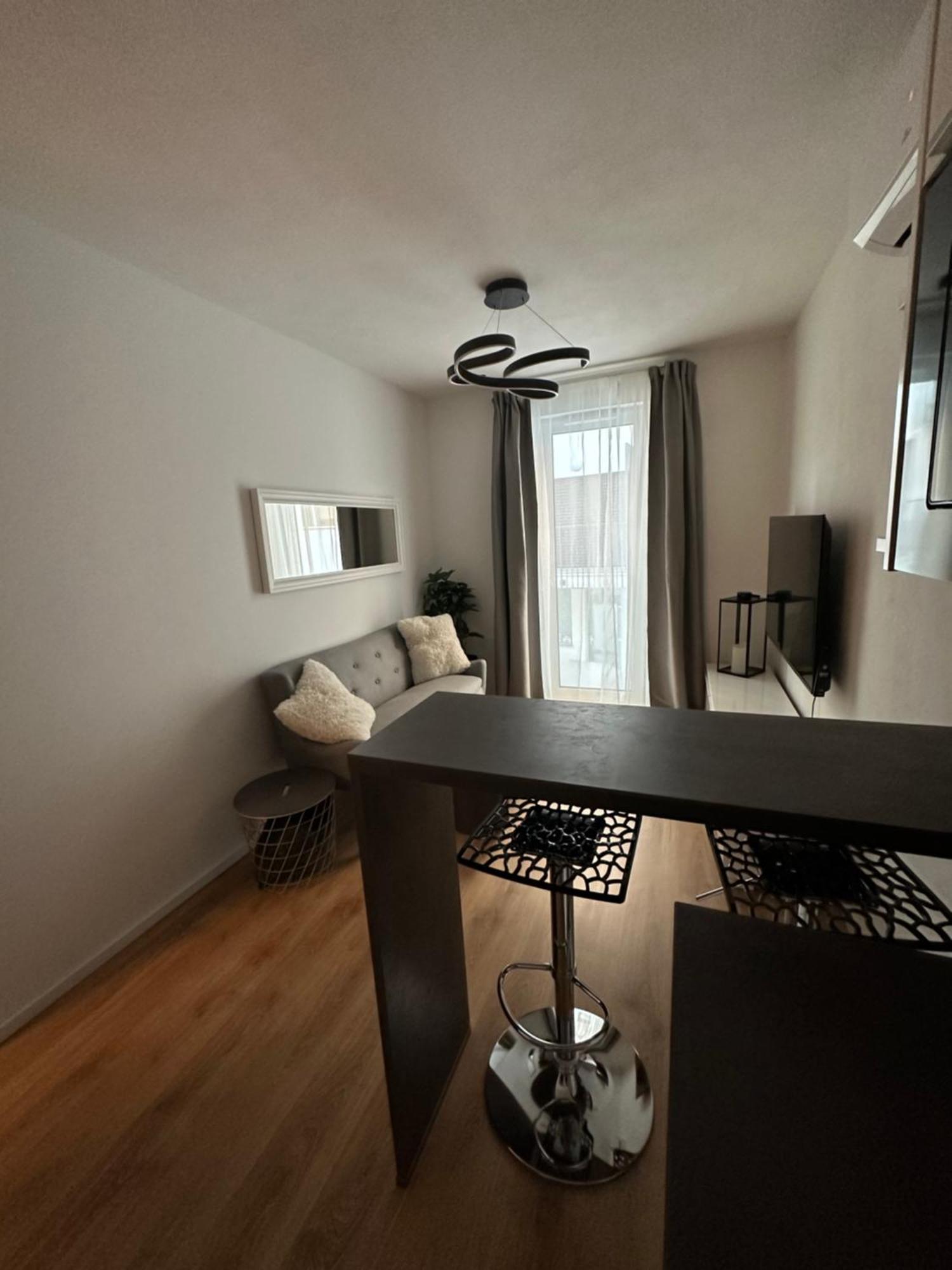 Mickey Apartment Old Town Bratislava Eksteriør billede